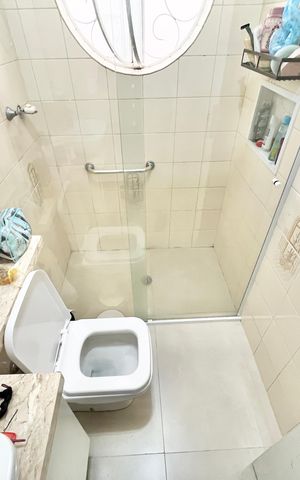 Casa à venda com 150m², 4 quartos e 2 vagas Casa à venda com 150m², 4 quartos e 2 vagasBanheiro da Suíte