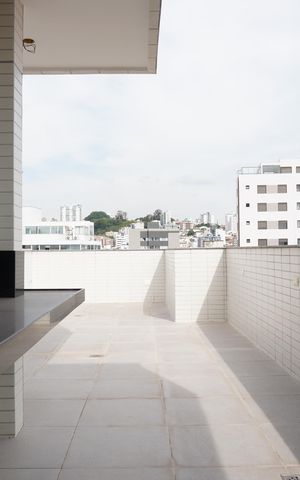 Apartamento à venda com 170m², 3 quartos e 3 vagas Apartamento à venda com 170m², 3 quartos e 3 vagasÁrea da Cobertura
