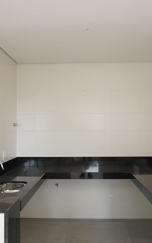 Apartamento à venda com 170m², 3 quartos e 3 vagas Apartamento à venda com 170m², 3 quartos e 3 vagasCozinha