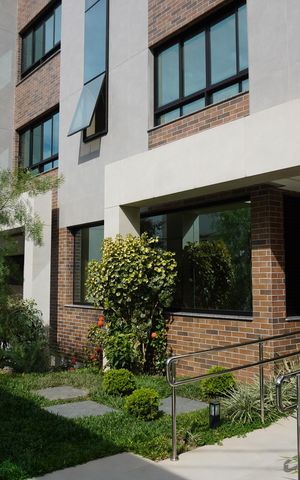 Apartamento à venda com 170m², 3 quartos e 3 vagas Apartamento à venda com 170m², 3 quartos e 3 vagasFachada do Prédio