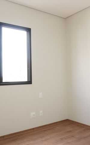 Apartamento à venda com 170m², 3 quartos e 3 vagas Apartamento à venda com 170m², 3 quartos e 3 vagasSuíte