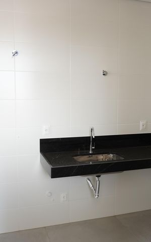 Apartamento à venda com 170m², 3 quartos e 3 vagas Apartamento à venda com 170m², 3 quartos e 3 vagasCozinha