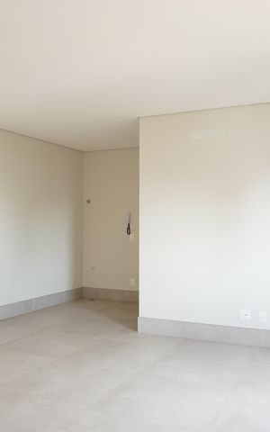 Apartamento à venda com 170m², 3 quartos e 3 vagas Apartamento à venda com 170m², 3 quartos e 3 vagasSala