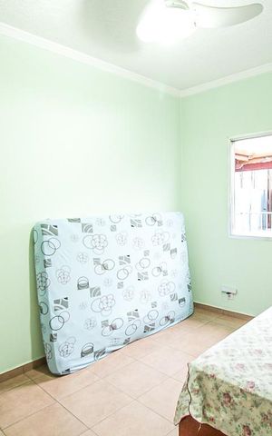 Casa à venda com 180m², 3 quartos e 5 vagas Casa à venda com 180m², 3 quartos e 5 vagasQuarto 2