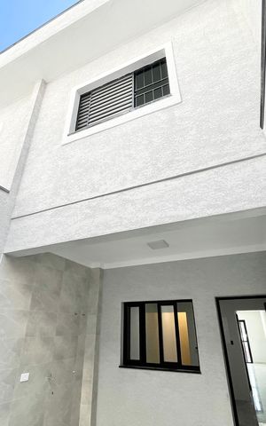 Casa à venda com 139m², 3 quartos e 2 vagas Casa à venda com 139m², 3 quartos e 2 vagasQuintal