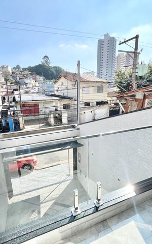 Casa à venda com 139m², 3 quartos e 2 vagas Casa à venda com 139m², 3 quartos e 2 vagasVaranda da Sala
