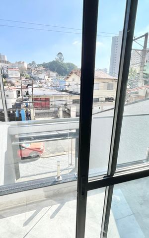 Casa à venda com 139m², 3 quartos e 2 vagas Casa à venda com 139m², 3 quartos e 2 vagasVaranda da Sala