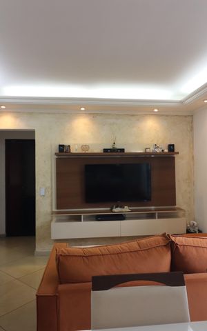 Apartamento à venda com 67m², 2 quartos e 1 vagaSala