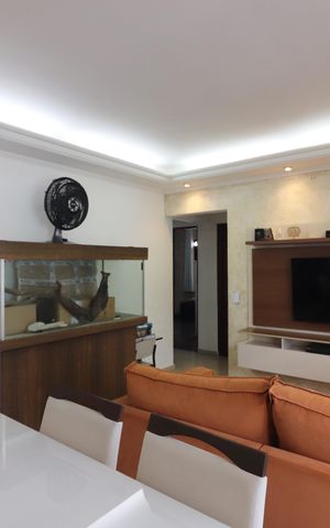 Apartamento à venda com 67m², 2 quartos e 1 vagaSala