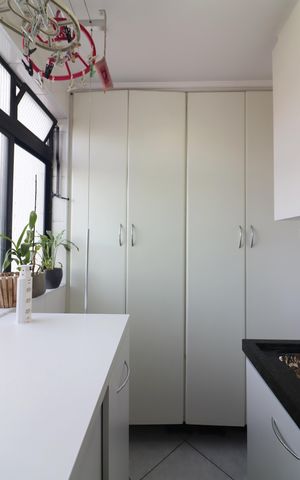 Apartamento à venda com 67m², 2 quartos e 1 vagaÁrea de Serviço