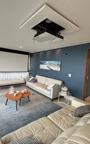 Apartamento para alugar com 230m², 4 quartos e 2 vagas Apartamento para alugar com 230m², 4 quartos e 2 vagasSala