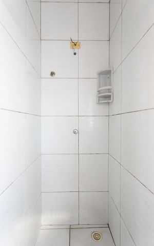 Casa à venda com 144m², 3 quartos e 4 vagas Casa à venda com 144m², 3 quartos e 4 vagasBanheiro 2