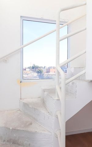 Apartamento para alugar com 30m², 1 quarto e sem vagaEscada