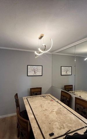 Apartamento à venda com 57m², 2 quartos e 1 vaga Apartamento à venda com 57m², 2 quartos e 1 vagaSala