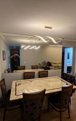 Apartamento à venda com 57m², 2 quartos e 1 vaga Apartamento à venda com 57m², 2 quartos e 1 vagaSala