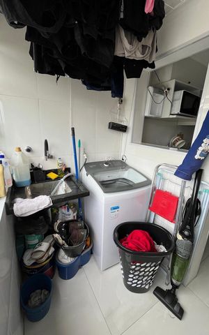 Apartamento à venda com 57m², 2 quartos e 1 vaga Apartamento à venda com 57m², 2 quartos e 1 vagaÁrea de serviço