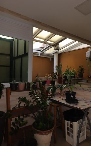 Casa à venda com 252m², 3 quartos e 4 vagasÁrea de Serviço