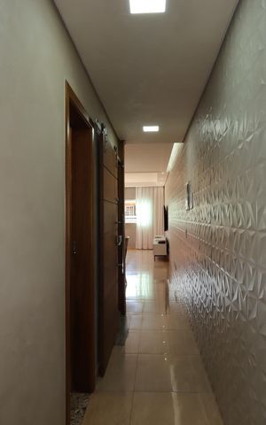 Casa à venda com 252m², 3 quartos e 4 vagasCorredor do primeiro piso