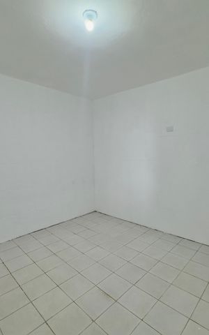 Casa para alugar com 60m², 1 quarto e sem vaga Casa para alugar com 60m², 1 quarto e sem vagaQuarto