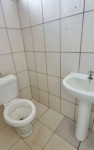 Casa para alugar com 60m², 1 quarto e sem vaga Casa para alugar com 60m², 1 quarto e sem vagaBanheiro 1