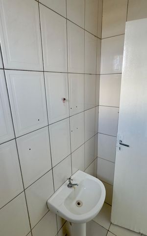 Casa para alugar com 60m², 1 quarto e sem vaga Casa para alugar com 60m², 1 quarto e sem vagaBanheiro 1