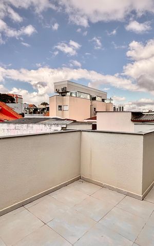 Apartamento à venda com 100m², 3 quartos e sem vaga Apartamento à venda com 100m², 3 quartos e sem vagaVaranda