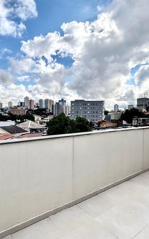 Apartamento à venda com 100m², 3 quartos e sem vaga Apartamento à venda com 100m², 3 quartos e sem vagaVaranda