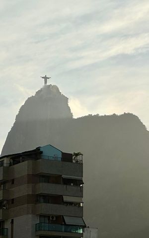 Apartamento à venda com 79m², 2 quartos e 1 vaga