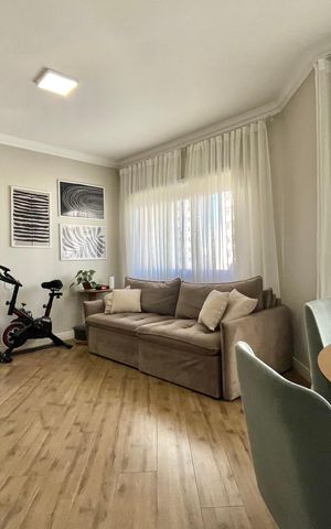 Apartamento à venda com 73m², 2 quartos e 1 vaga Apartamento à venda com 73m², 2 quartos e 1 vagaSala