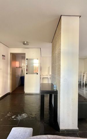 Apartamento à venda com 73m², 2 quartos e 1 vaga Apartamento à venda com 73m², 2 quartos e 1 vagaÁrea comum - Salão de festas