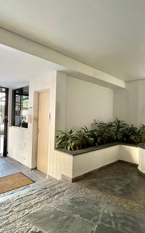 Apartamento à venda com 73m², 2 quartos e 1 vaga Apartamento à venda com 73m², 2 quartos e 1 vagaHall de entrada
