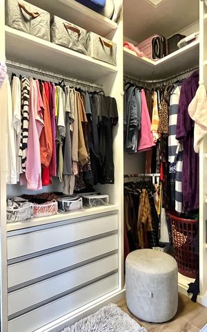 Apartamento à venda com 73m², 2 quartos e 1 vaga Apartamento à venda com 73m², 2 quartos e 1 vagaCloset do Quarto 1