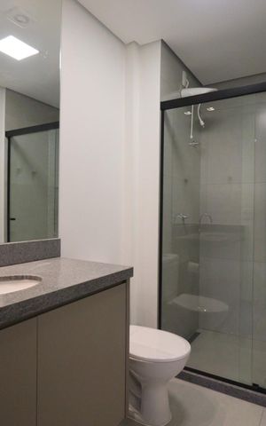 Studio para alugar com 39m², 1 quarto e 1 vaga Studio para alugar com 39m², 1 quarto e 1 vagaBanheiro da Suíte