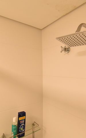 Studio à venda com 30m², 1 quarto e sem vagaBanheiro do Studio