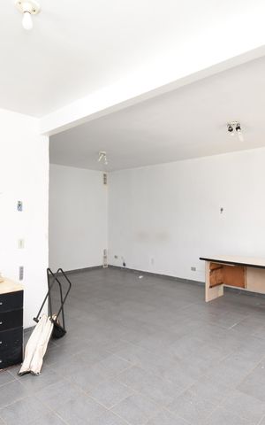Casa à venda com 342m², 4 quartos e 4 vagasQuarto 2