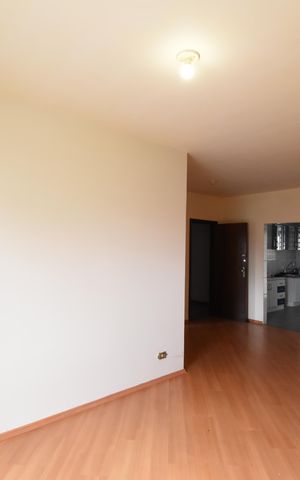 Casa à venda com 342m², 4 quartos e 4 vagasSala