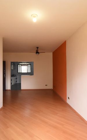 Casa à venda com 342m², 4 quartos e 4 vagasSala