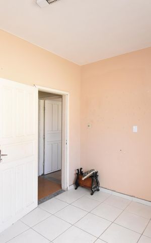 Casa à venda com 342m², 4 quartos e 4 vagasQuarto 4
