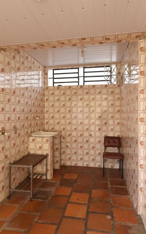 Casa à venda com 342m², 4 quartos e 4 vagasÁrea de Serviço