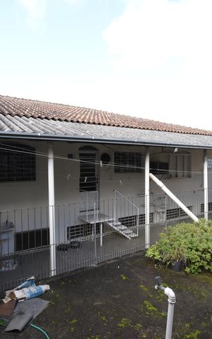 Casa à venda com 342m², 4 quartos e 4 vagasÁrea externa