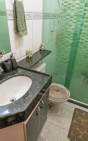 Casa de condomínio à venda com 85m², 2 quartos e 2 vagas Casa de condomínio à venda com 85m², 2 quartos e 2 vagasbanheiro