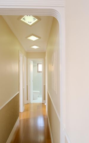 Apartamento à venda com 124m², 4 quartos e 2 vagasCorredor