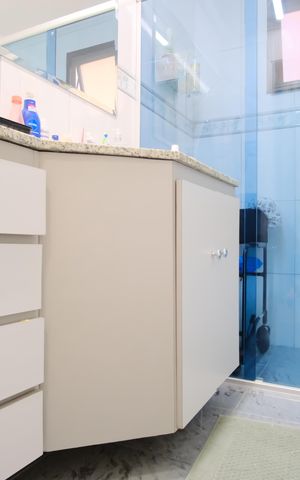 Apartamento à venda com 124m², 4 quartos e 2 vagasBanheiro da Suíte