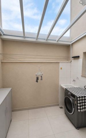 Apartamento à venda com 56m², 2 quartos e 1 vaga Apartamento à venda com 56m², 2 quartos e 1 vagaÁrea de serviço