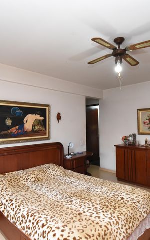 Apartamento à venda com 146m², 3 quartos e 1 vagaSuíte