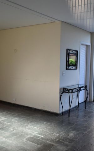 Apartamento à venda com 110m², 4 quartos e 1 vagaHall social