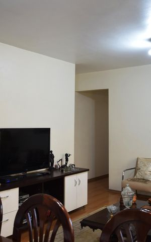 Apartamento à venda com 110m², 4 quartos e 1 vagaSala