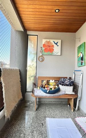 Apartamento à venda com 95m², 3 quartos e 2 vagas Apartamento à venda com 95m², 3 quartos e 2 vagasVaranda