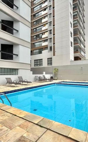 Apartamento à venda com 95m², 3 quartos e 2 vagas Apartamento à venda com 95m², 3 quartos e 2 vagasÁrea comum - Piscina