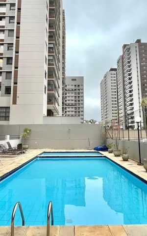 Apartamento à venda com 95m², 3 quartos e 2 vagas Apartamento à venda com 95m², 3 quartos e 2 vagasÁrea comum - Piscina